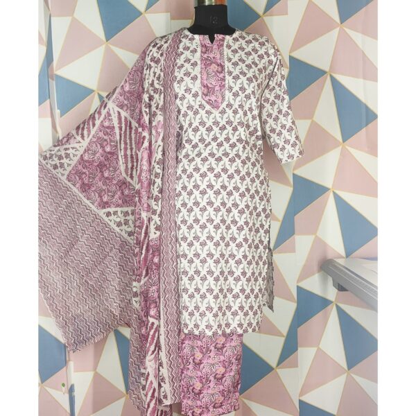 Soft Lavender Cotton Kurta Set - Image 2