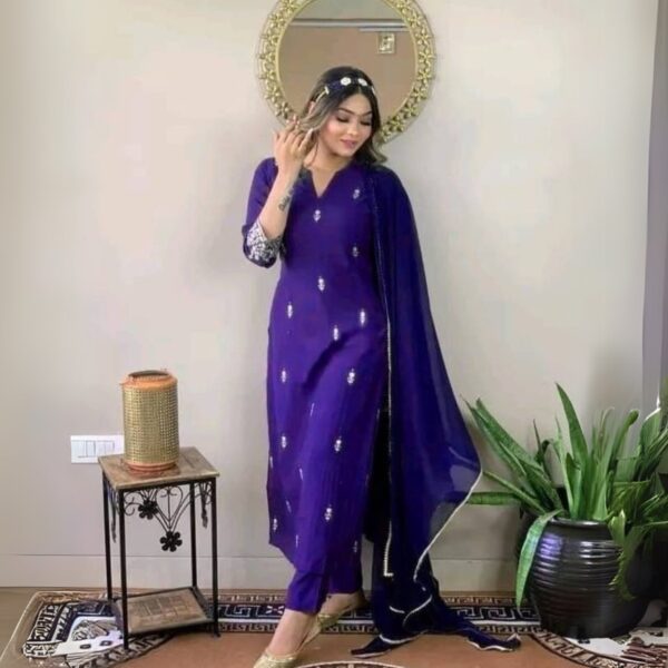 Women Viscose Rayon Kurti Pant Dupatta Set