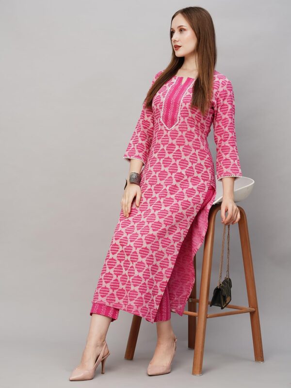 Women's Cotton Blend Printed Straight Kurta with Pant - Image 5